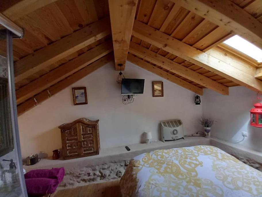 Casita Con Encanto Tranquilidad Villavieja Del Lozoya Wi-Fi En Sierra De Madrid Y A 50 Minutos De Capital Kültér fotó